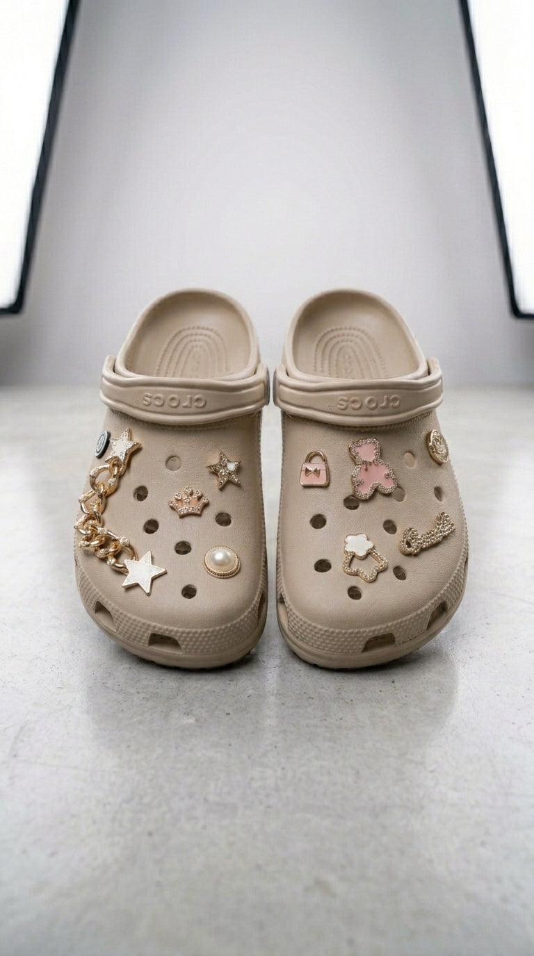 ✨ Crocs Charm Feminino Premium ✨  Transforme cada passo em estilo e personalidade! 💖